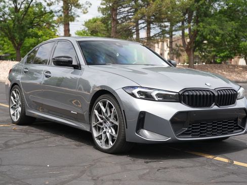 Used 2023 BMW 330i xDrive Sedan w/ M Sport Package AWD/4WD image 7
