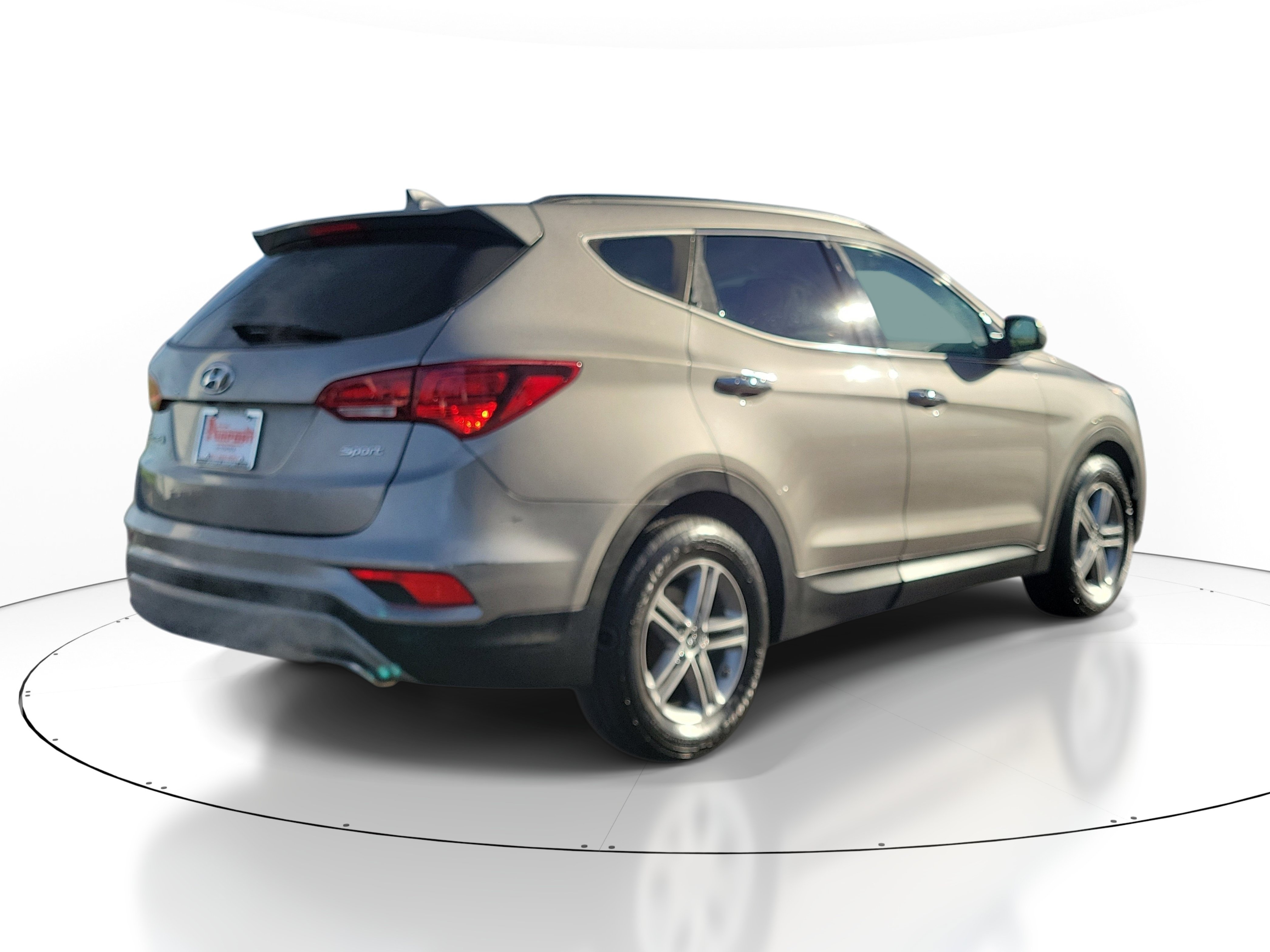 Used 2018 Hyundai Santa Fe Sport w/ 2.4L Value Package 02 FWD image 4