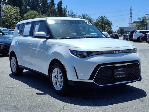 Certified 2024 Kia Soul LX w/ Option Group 015 FWD image 6