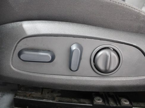 Used 2024 Chevrolet Malibu LT FWD image 37
