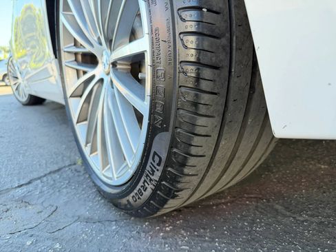 Used 2018 BMW 530i w/ Premium Package RWD image 49