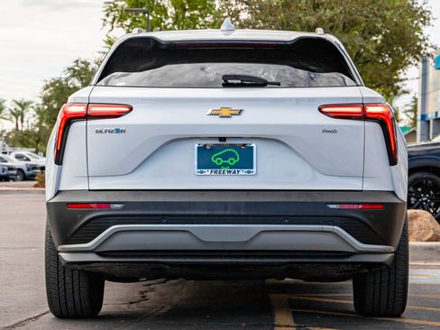 Used 2024 Chevrolet Blazer EV LT AWD/4WD image 5