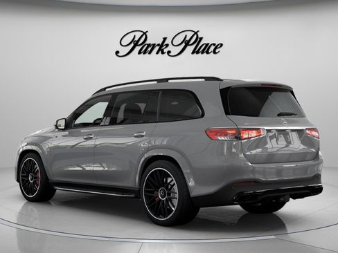 New 2026 Mercedes-Benz GLS 63 AMG 4MATIC image 13