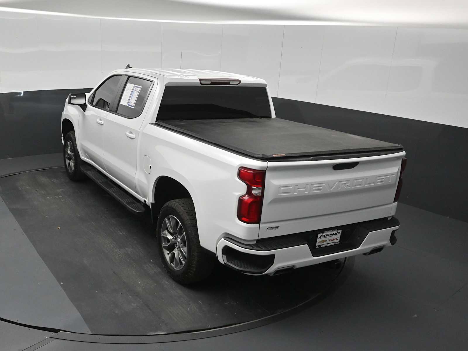 Used 2021 Chevrolet Silverado 1500 RST AWD/4WD image 14
