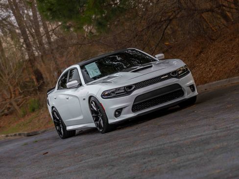 Used 2019 Dodge Charger Scat Pack w/ Daytona Edition Group image 49
