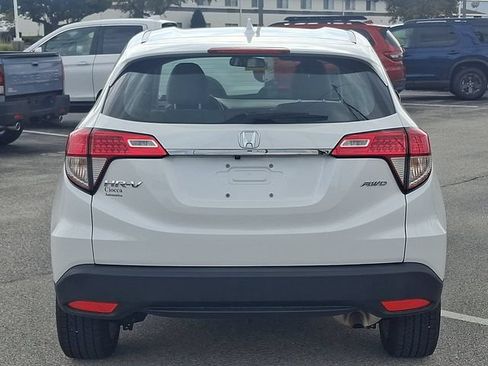 Used 2022 Honda HR-V LX image 6