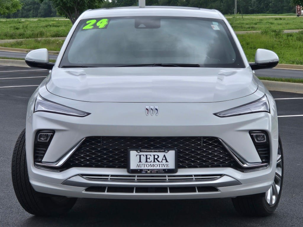 Used 2024 Buick Envista Avenir FWD image 3