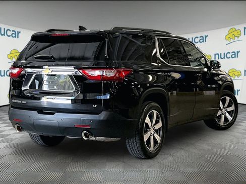 Used 2020 Chevrolet Traverse LT w/ LT Premium Package AWD/4WD image 6