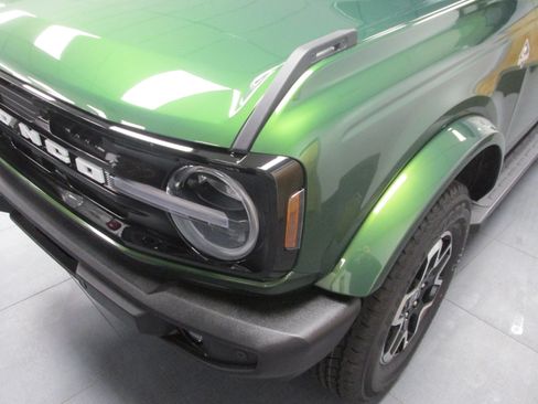 New 2024 Ford Bronco Outer Banks AWD/4WD image 8