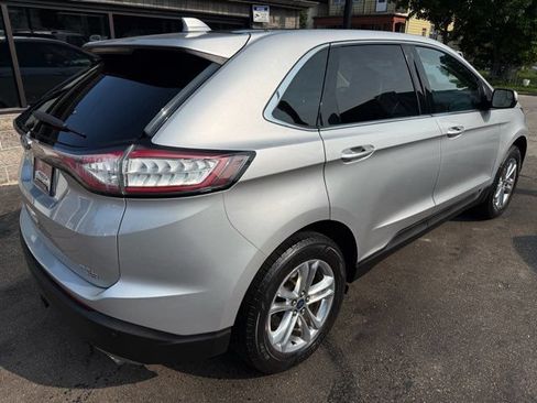 Used 2018 Ford Edge SEL w/ Equipment Group 201A AWD/4WD image 4