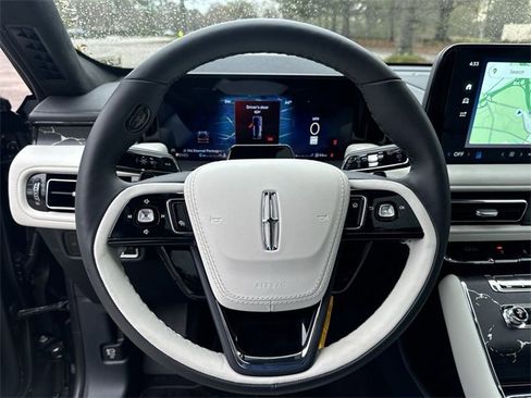 New 2026 Lincoln Aviator Black Label w/ Dynamic Handling Package image 14