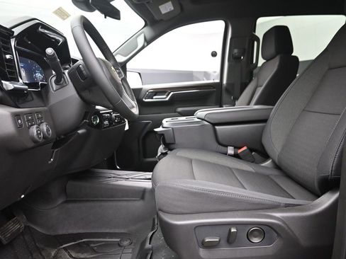 New 2026 Chevrolet Silverado 1500 LT w/ All Star Edition Plus AWD/4WD image 13