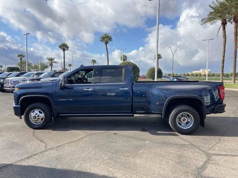 Used 2023 Chevrolet Silverado 3500 High Country image 4