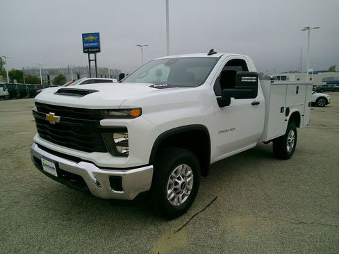 New 2025 Chevrolet Silverado 2500 W/T w/ WT Convenience Package image 2