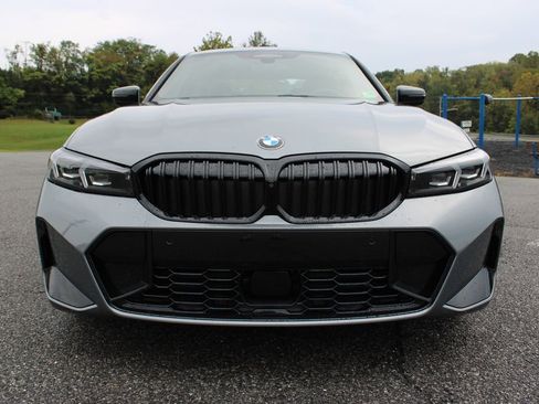 New 2025 BMW 330i xDrive Sedan w/ M Sport Package image 3