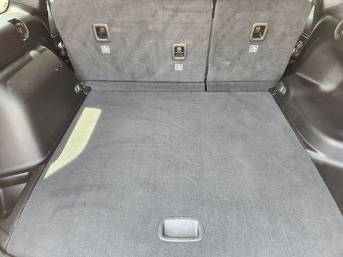 Used 2023 Jeep Grand Cherokee Altitude RWD image 42