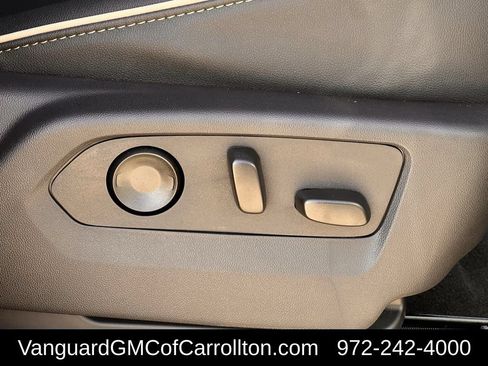 New 2026 GMC Yukon XL Elevation AWD/4WD image 24