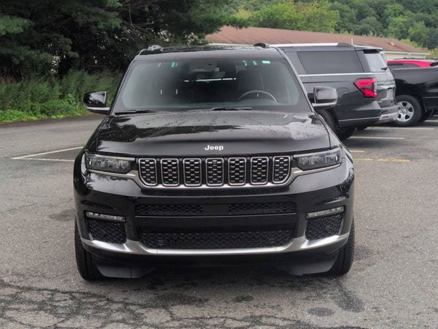 Certified 2024 Jeep Grand Cherokee L Summit AWD/4WD image 2