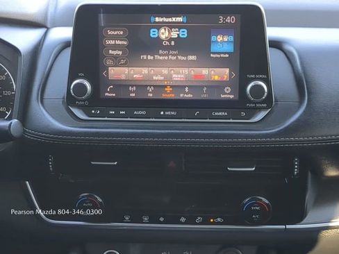 Used 2021 Nissan Rogue SV image 18