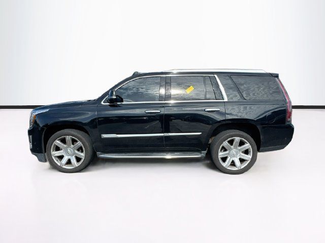Used 2017 Cadillac Escalade Luxury AWD/4WD image 5