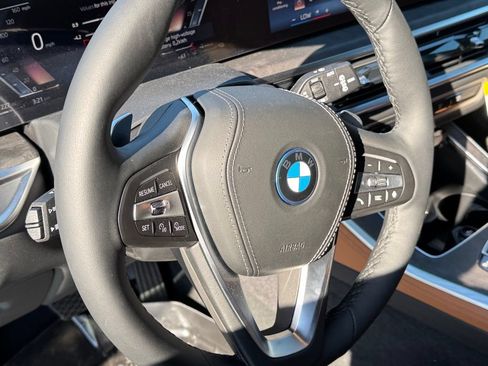 Used 2026 BMW X5 xDrive50e AWD/4WD image 14