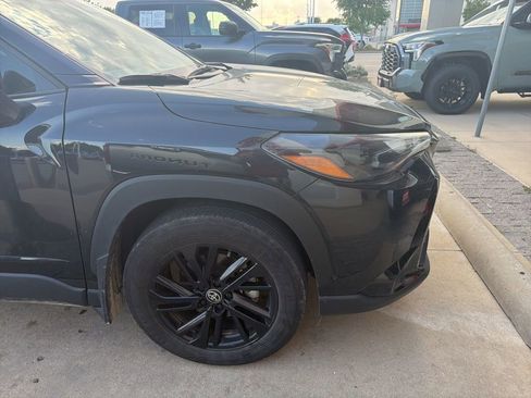 Used 2024 Toyota Corolla Cross AWD Hybrid image 5