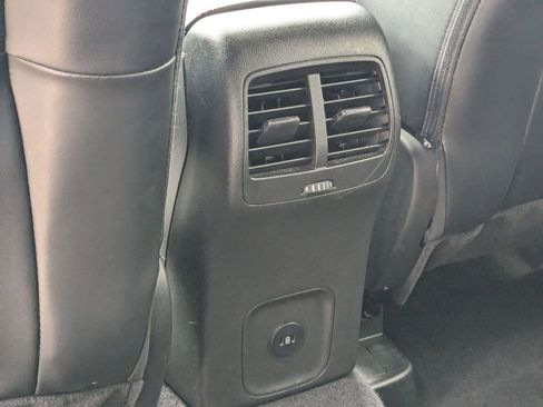 Used 2025 Ford Escape ST-Line image 26