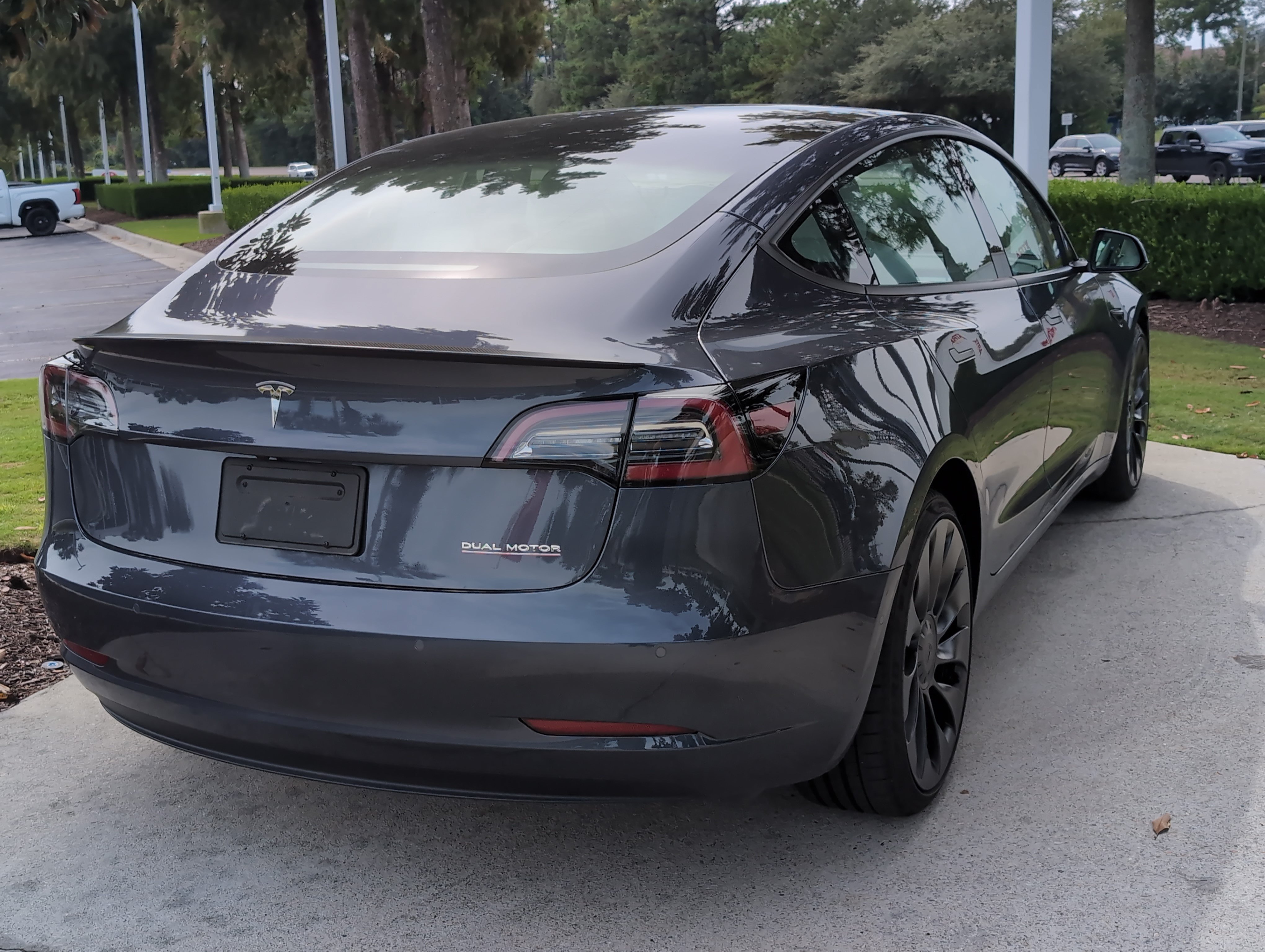Used 2022 Tesla Model 3 Performance AWD/4WD image 10