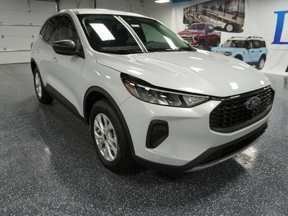 New 2025 Ford Escape Active w/ Cold Weather Package