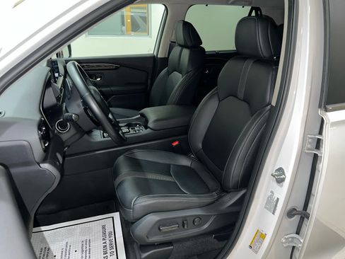 Used 2023 Honda Pilot EX-L image 18