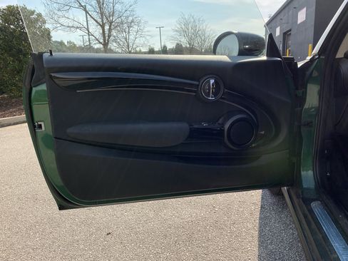 Certified 2023 MINI Cooper 2-Door Hardtop image 21