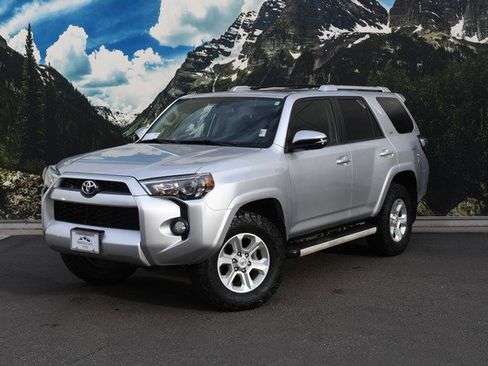 Used 2014 Toyota 4Runner SR5 Premium image 6