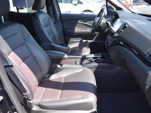 Used 2023 Honda Ridgeline Black Edition image 17