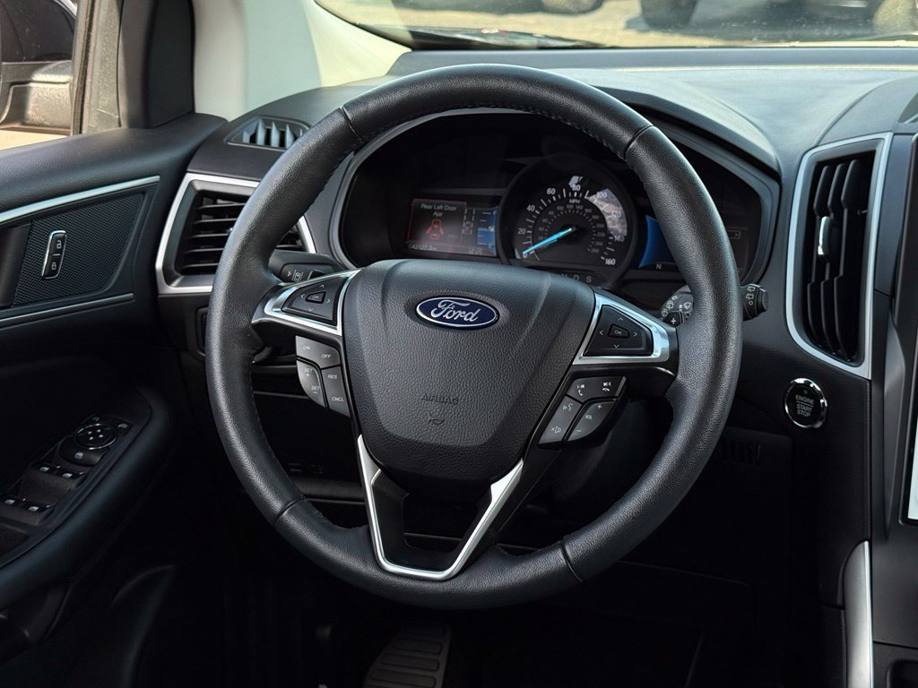 Used 2024 Ford Edge SEL w/ Convenience Package AWD/4WD image 7