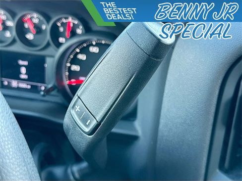 Used 2024 Chevrolet Silverado 1500 Custom Trail Boss w/ LPO, Dark Essentials Package image 16