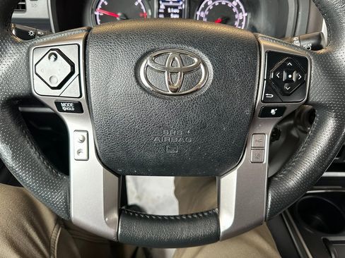 Used 2022 Toyota 4Runner SR5 image 3