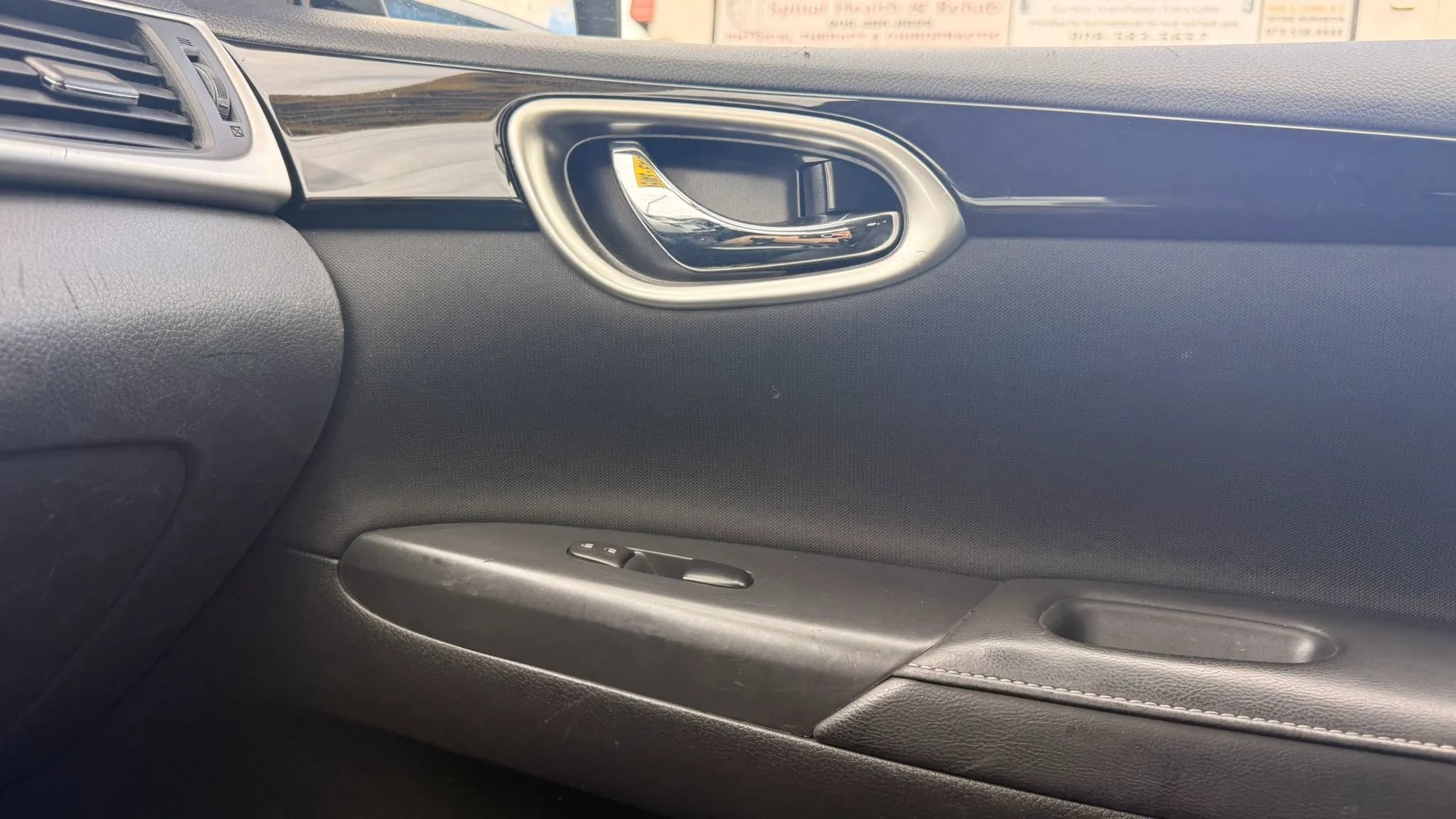 Used 2019 Nissan Sentra SV FWD image 24