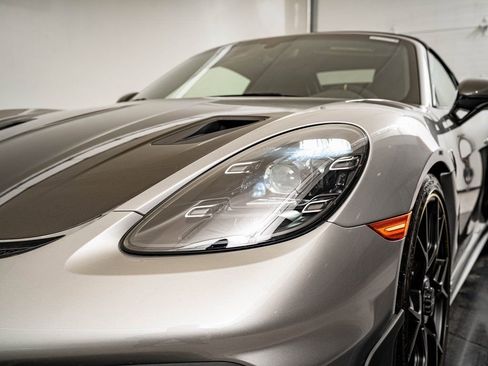 Certified 2025 Porsche 718 Boxster Spyder RS image 15