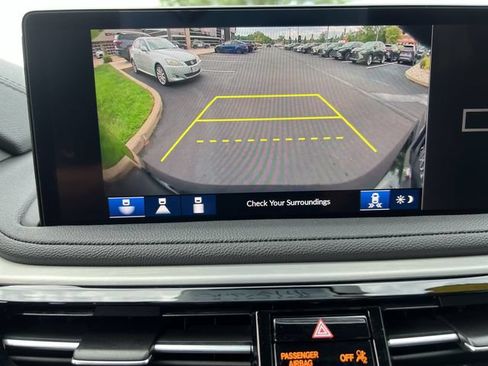 Used 2025 Acura MDX SH-AWD image 15