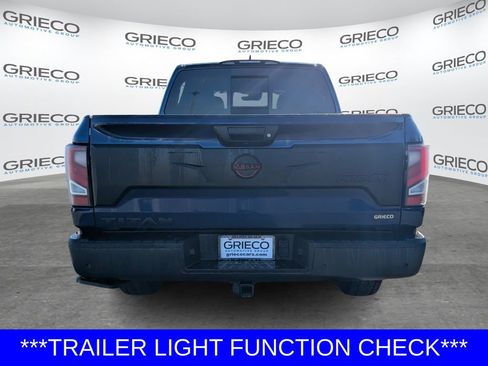 Used 2024 Nissan Titan PRO-4X w/ Pro-4x Convenience Package image 6