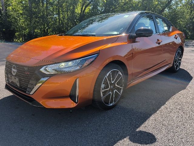 Certified 2024 Nissan Sentra SR w/ SR Premium Package FWD image 8