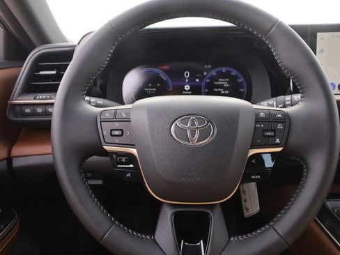 New 2026 Toyota Crown Signia image 11