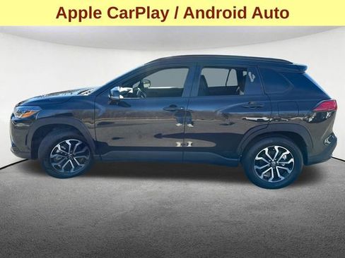 Used 2024 Toyota Corolla Cross SE image 6