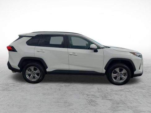 Certified 2025 Toyota RAV4 XLE AWD/4WD image 4