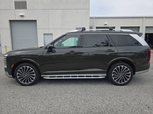 New 2026 Hyundai Palisade Calligraphy FWD image 3