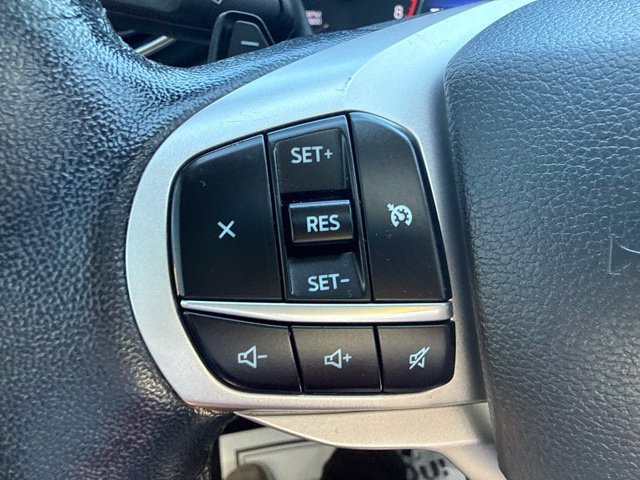 Used 2021 Ford Explorer XLT w/ Equipment Group 202A AWD/4WD image 22