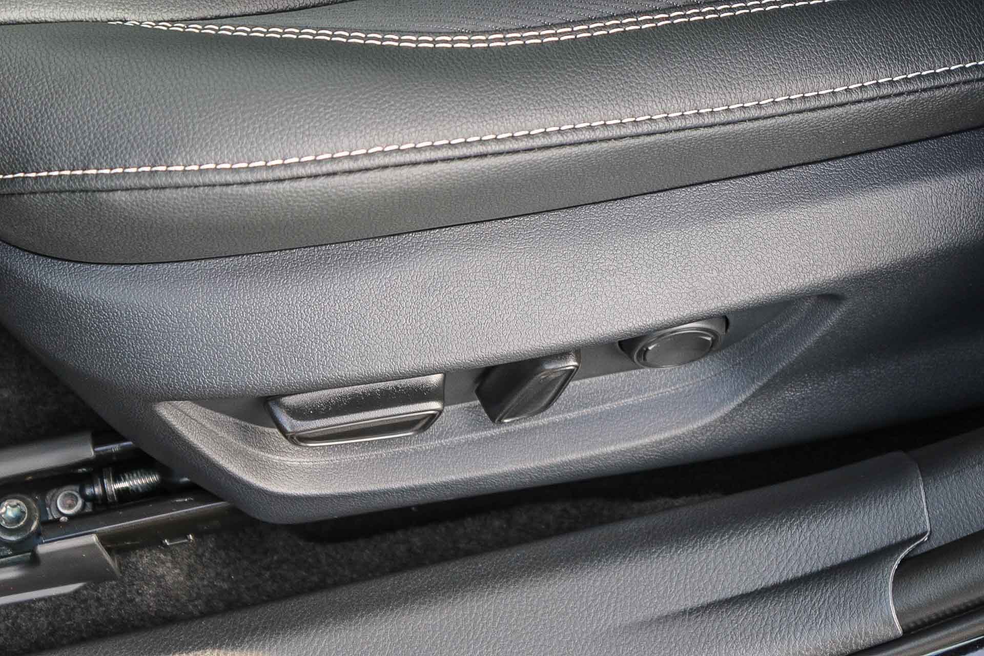 New 2026 Toyota Camry SE FWD image 24