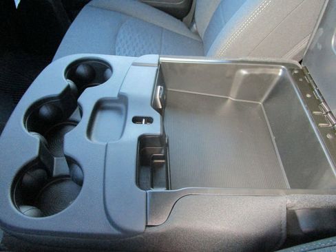 New 2026 RAM 2500 Tradesman image 40