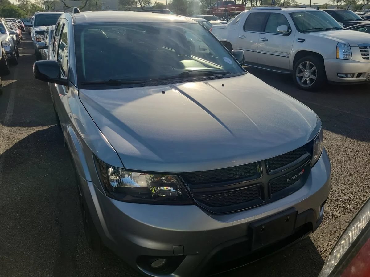 Used 2019 Dodge Journey SE FWD image 5