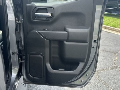 Used 2021 Chevrolet Silverado 1500 Custom RWD image 18